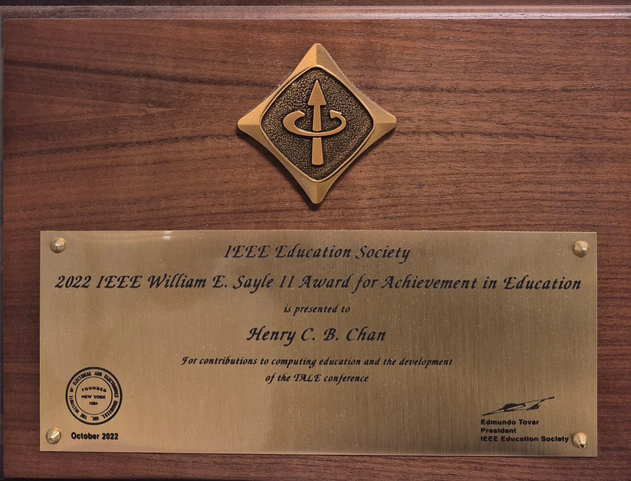 2022 IEEE William E. Sayle II Award