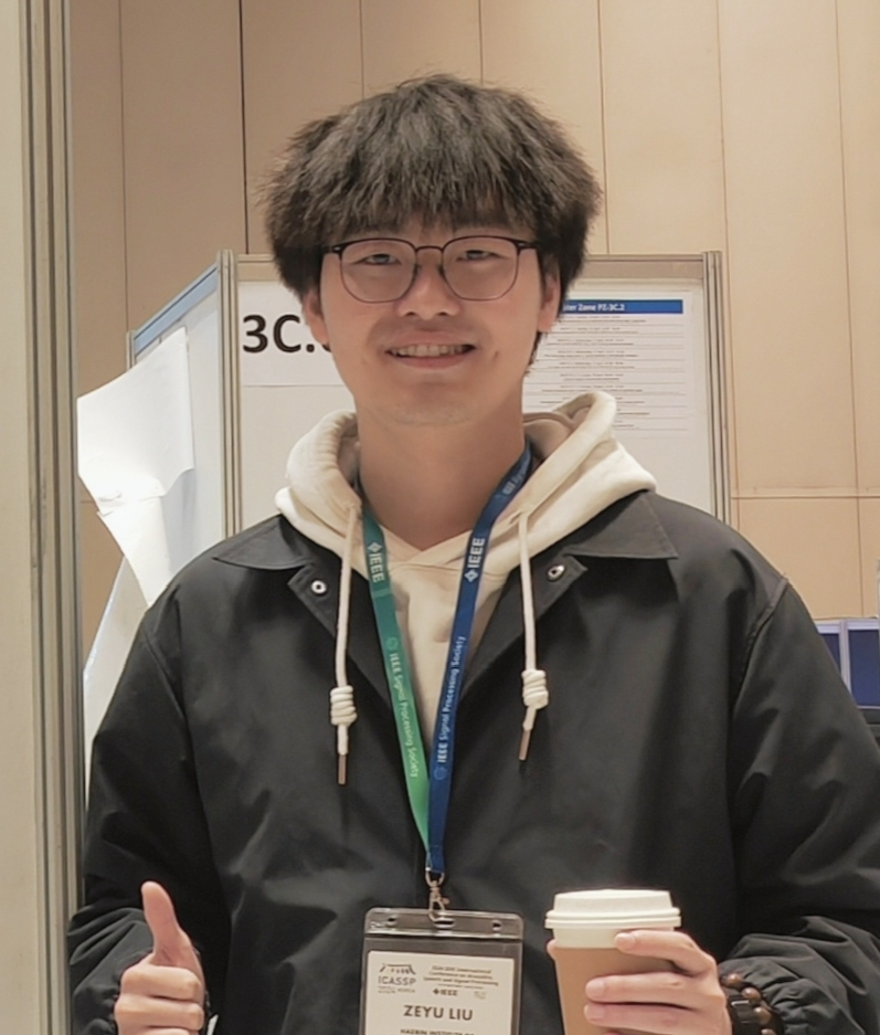 Zeyu Liu <br/> (柳泽宇)